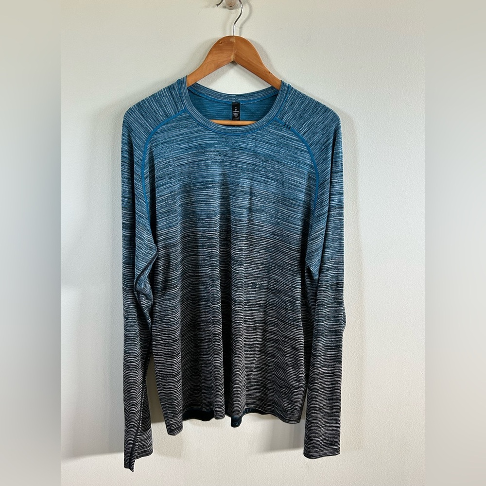 Lululemon mens long sleeve blue  shirt XL